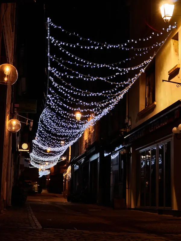 Rideau de lumière en traversée de rue