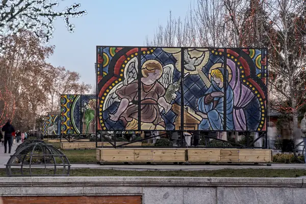 Vitrail lumineux au parc du Retiro, Madrid
