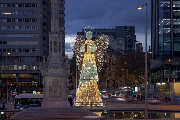 Ange monumental, Plaza de Colón, Madrid