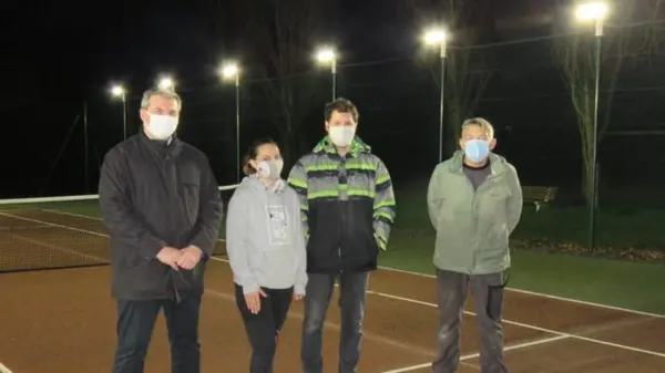 LumiSET, Bonneuil-Matours (86) : tennis, aire de jeu éclairée par Speqtris